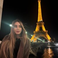 1 Emily Xxxl photo